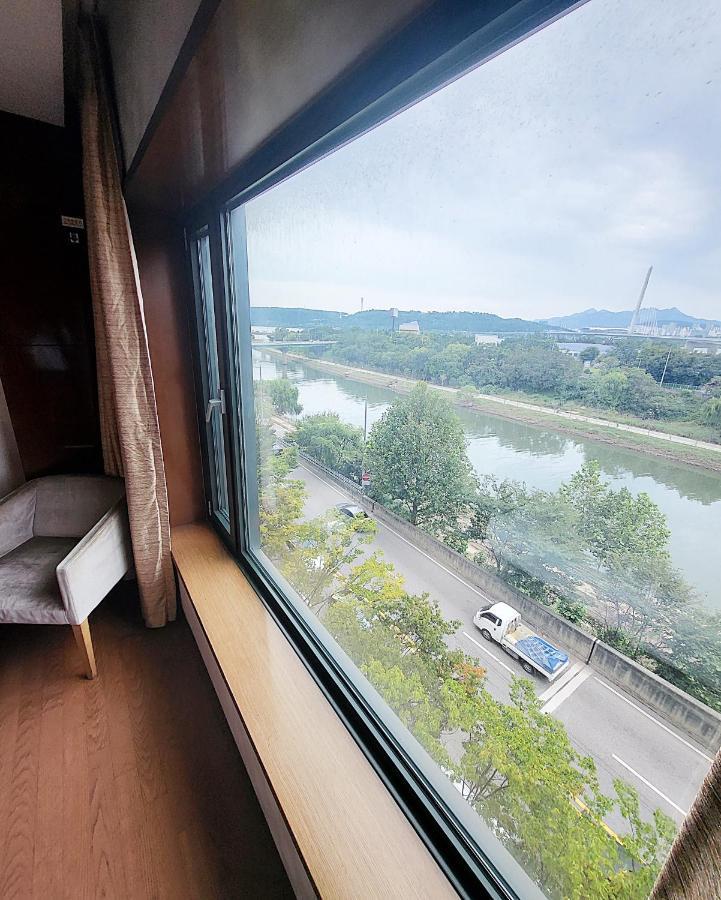 Niagara Hotel Seul Zewnętrze zdjęcie
